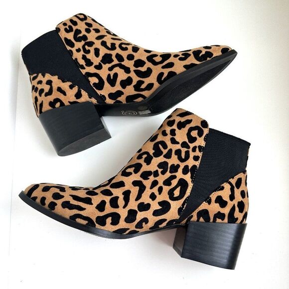 Chinese Laundry Sz 6 Finn Ankle Bootie Chelsea Boot NWOB Tan Suede Animal Print - Picture 4 of 11